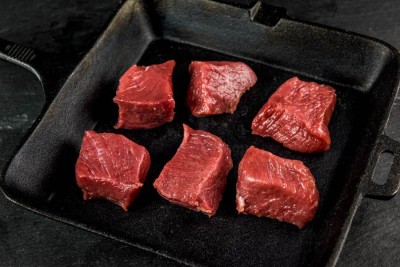 Свинина ошеек на шашлык 1 кг - купить в Солдатском